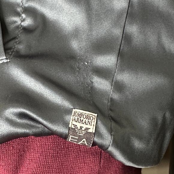 EMPORIO ARMANI Reversible Bomber Jacket Satin Gray Maroon Sz L $995 - Picture 7 of 7